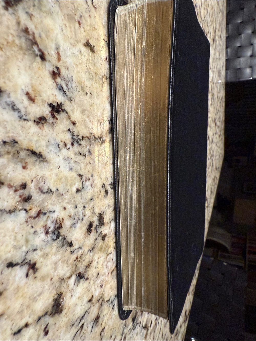 Holy Bible King James Version - Black Leather Cover - Picture 7 of 14